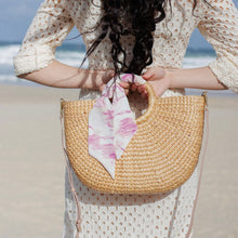 Load image into Gallery viewer, Magariz (Pale pink)
