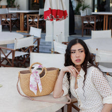 Load image into Gallery viewer, Magariz (Pale pink)
