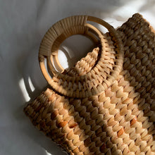 Load image into Gallery viewer, Golden Shower Flower handbag (medium size)
